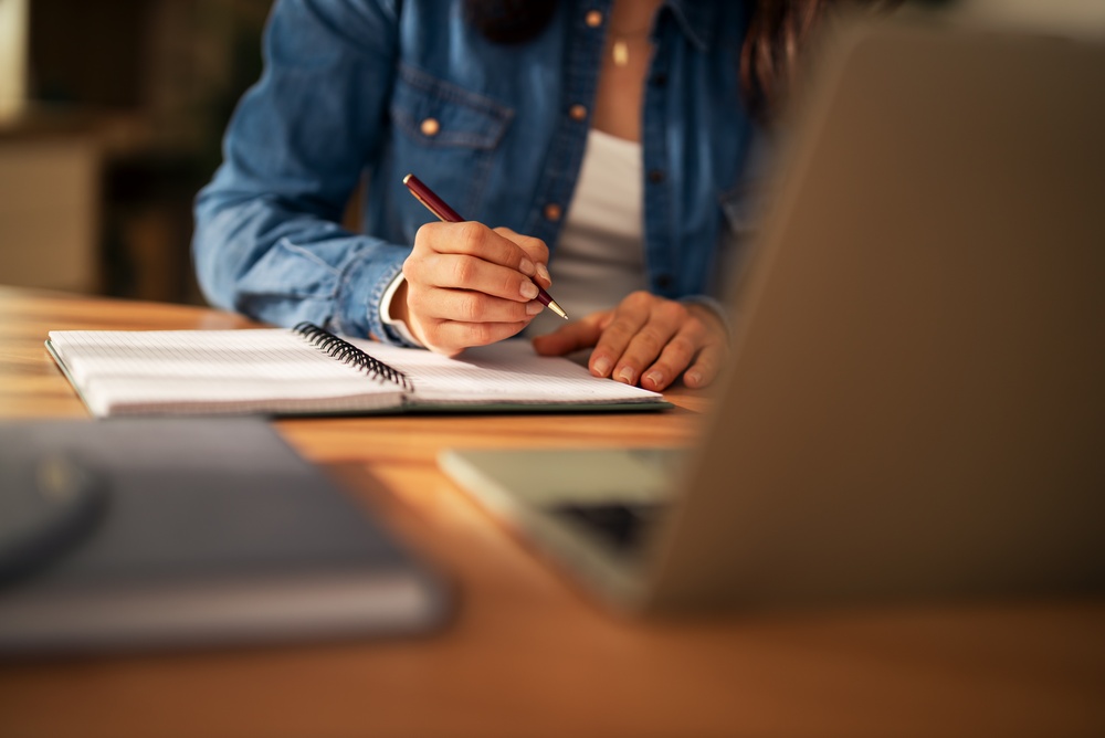 Beyond The Classroom Format: The ROI Of Online And Traditional Degrees